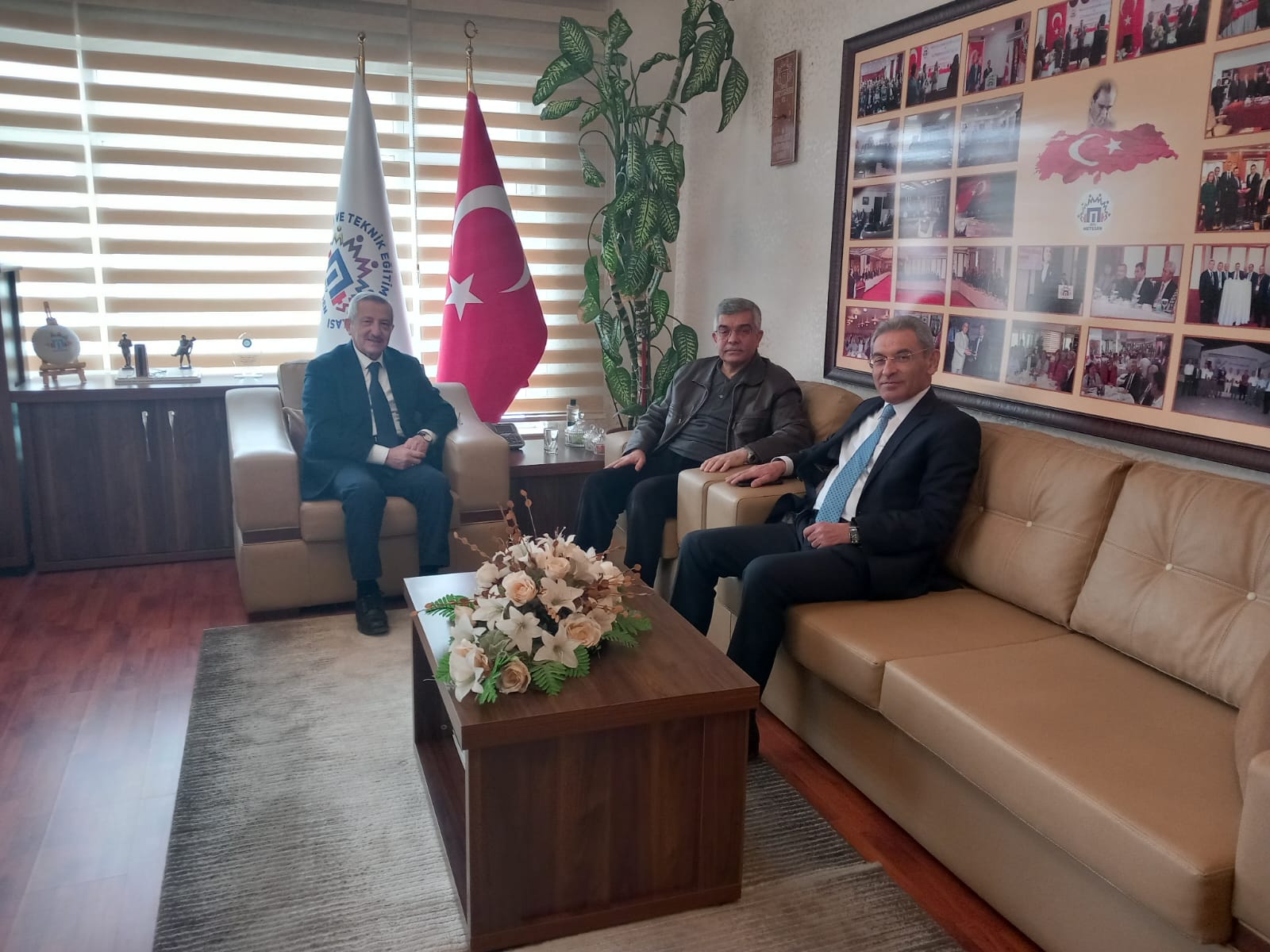MEB GENEL MÜDÜRLERİMİZ GENEL BAŞKANIMIZI ZİYARET ETTİ – Mesleki ve ...